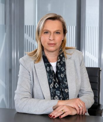 ELINA KAYMENAKI